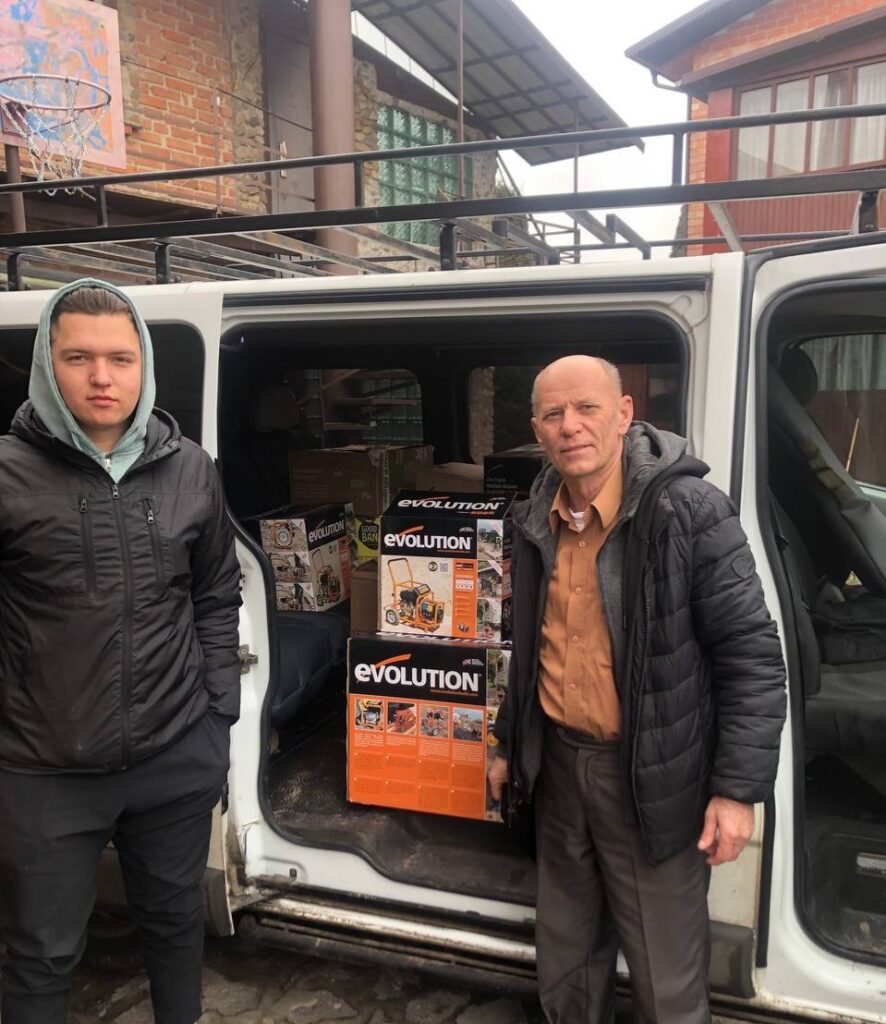 ”Christmas/Winter in Ukraine” van project accomplished